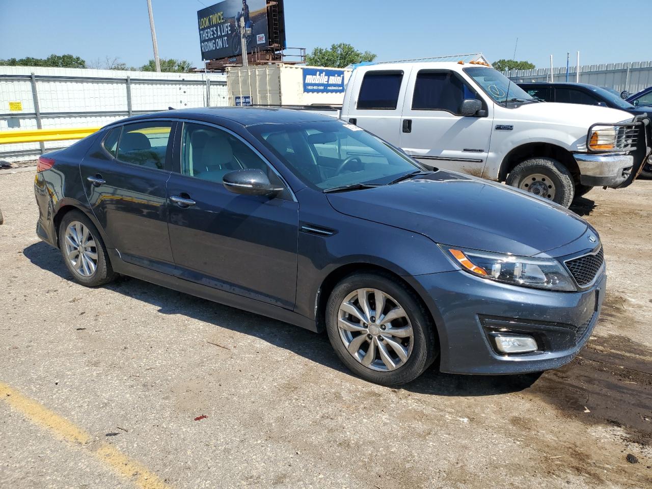 5XXGM4A79FG476566 2015 Kia Optima Lx