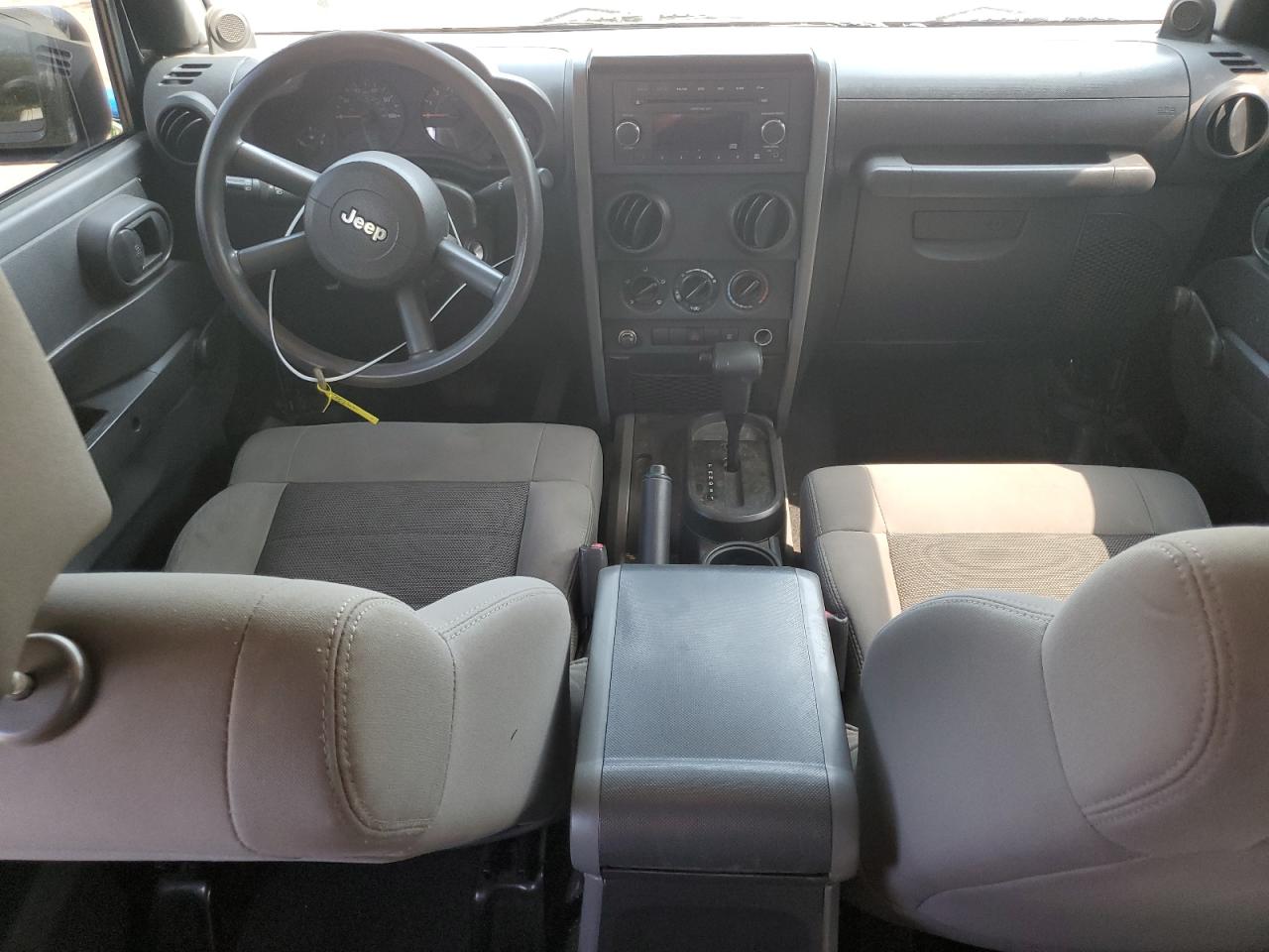 1J4GB39169L737151 2009 Jeep Wrangler Unlimited X