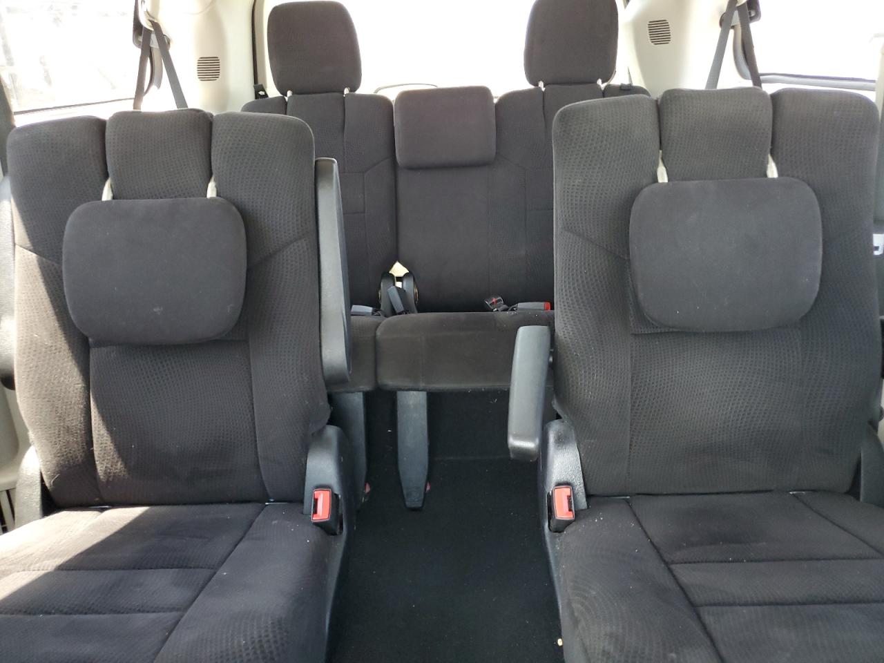 2C4RDGCG6DR738801 2013 Dodge Grand Caravan Sxt