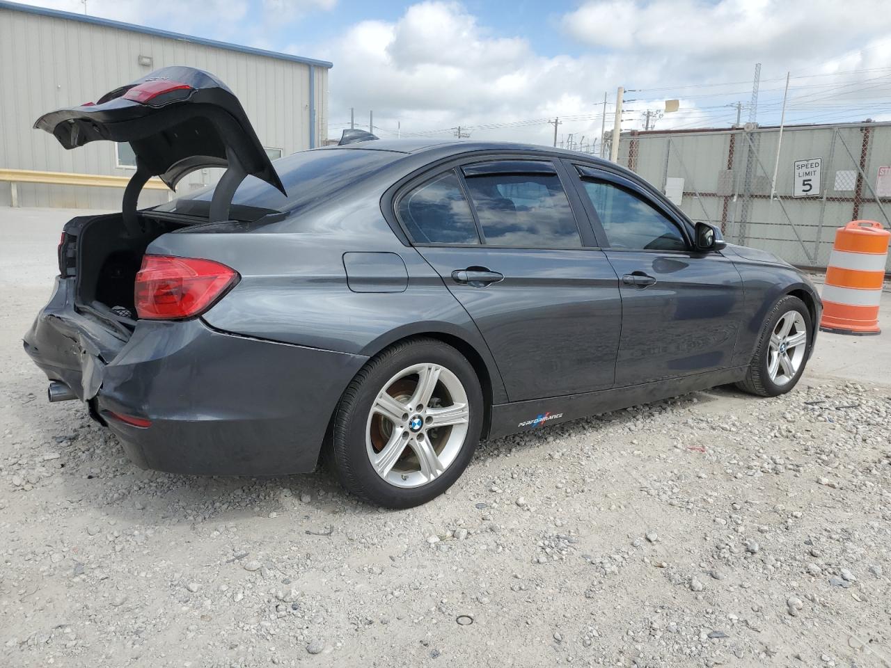 WBA3A5C50DF602797 2013 BMW 328 I