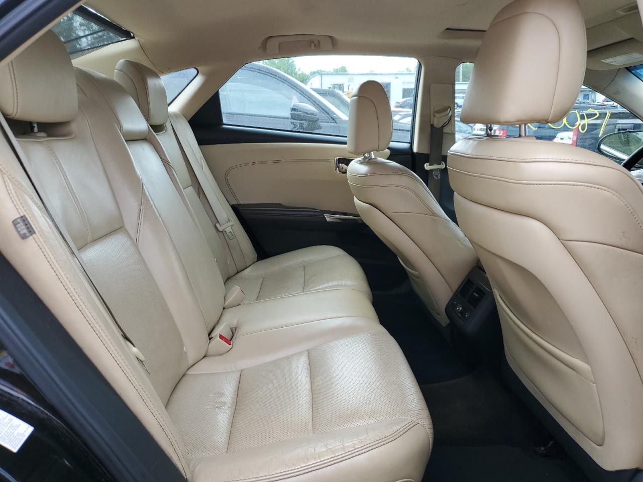 4T1BK1EB3DU010888 2013 Toyota Avalon Base