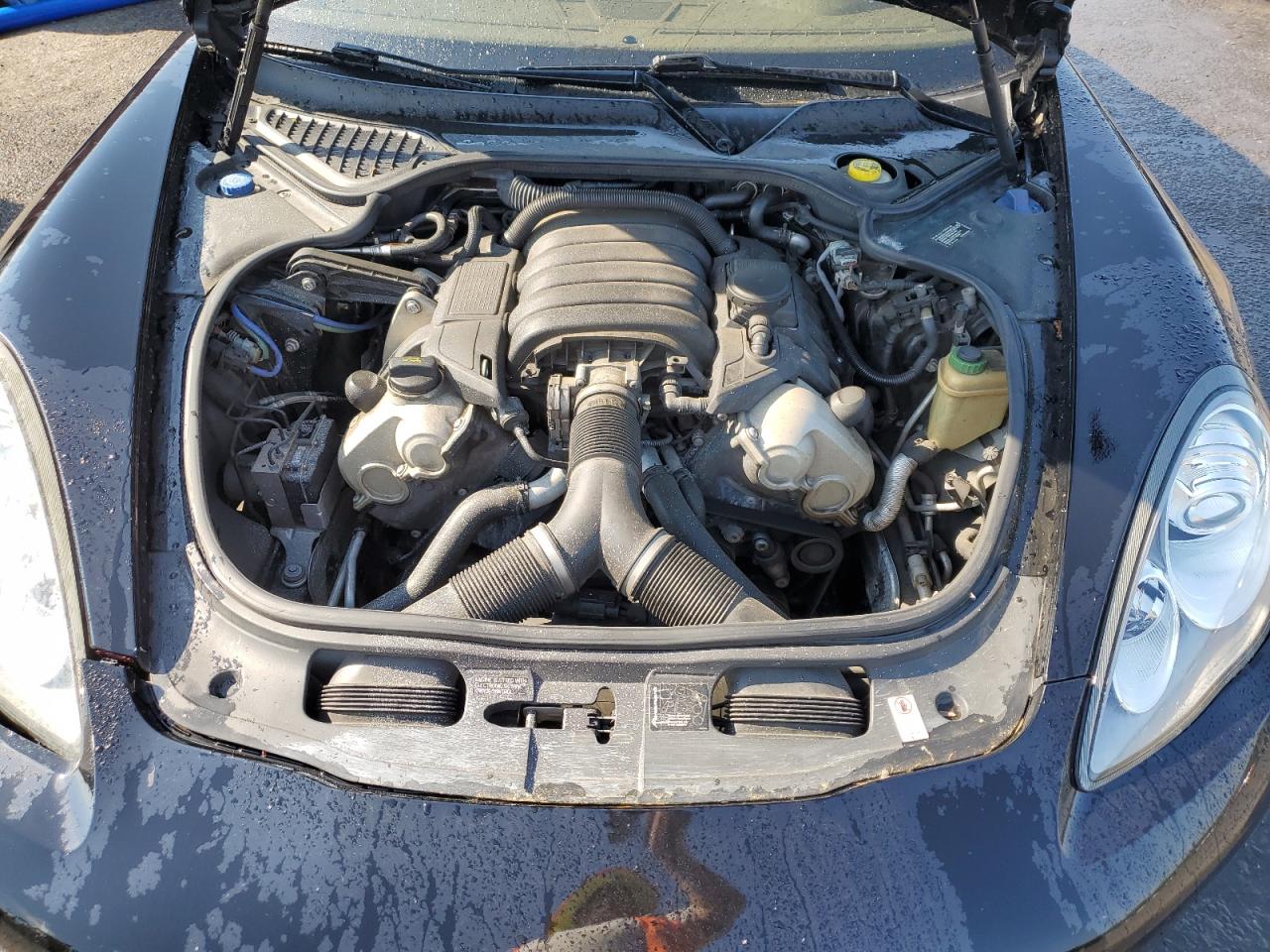 WP0AA2A79BL011203 2011 Porsche Panamera 2