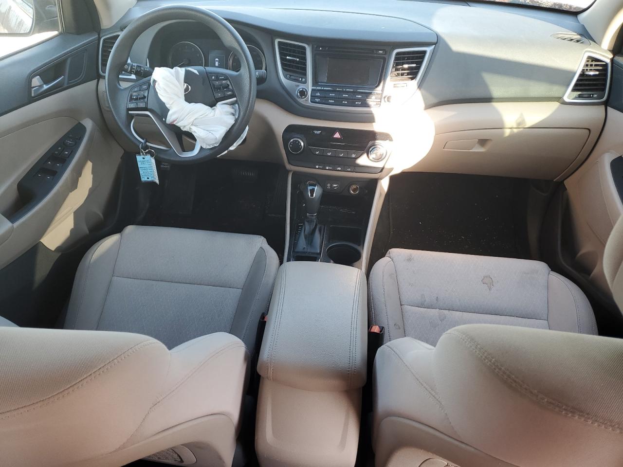 KM8J33A42GU240292 2016 Hyundai Tucson Limited