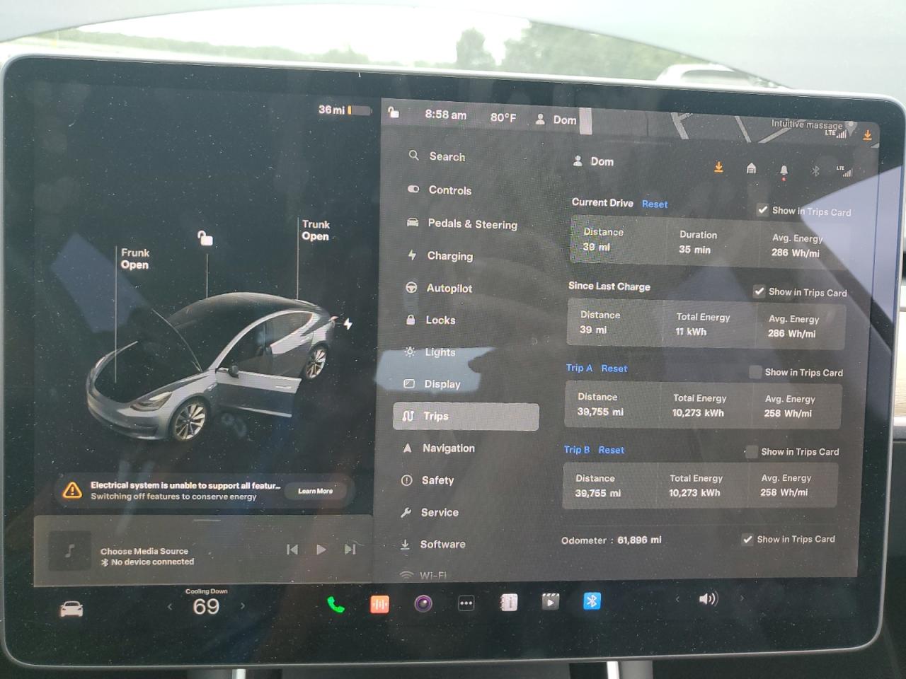 5YJ3E1EA0JF158136 2018 Tesla Model 3