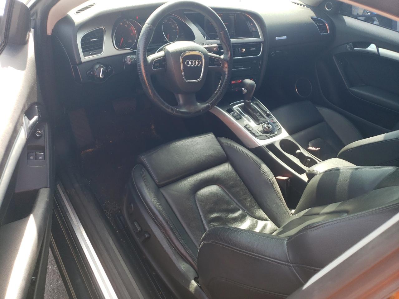 WAULFAFR9BA067925 2011 Audi A5 Premium Plus