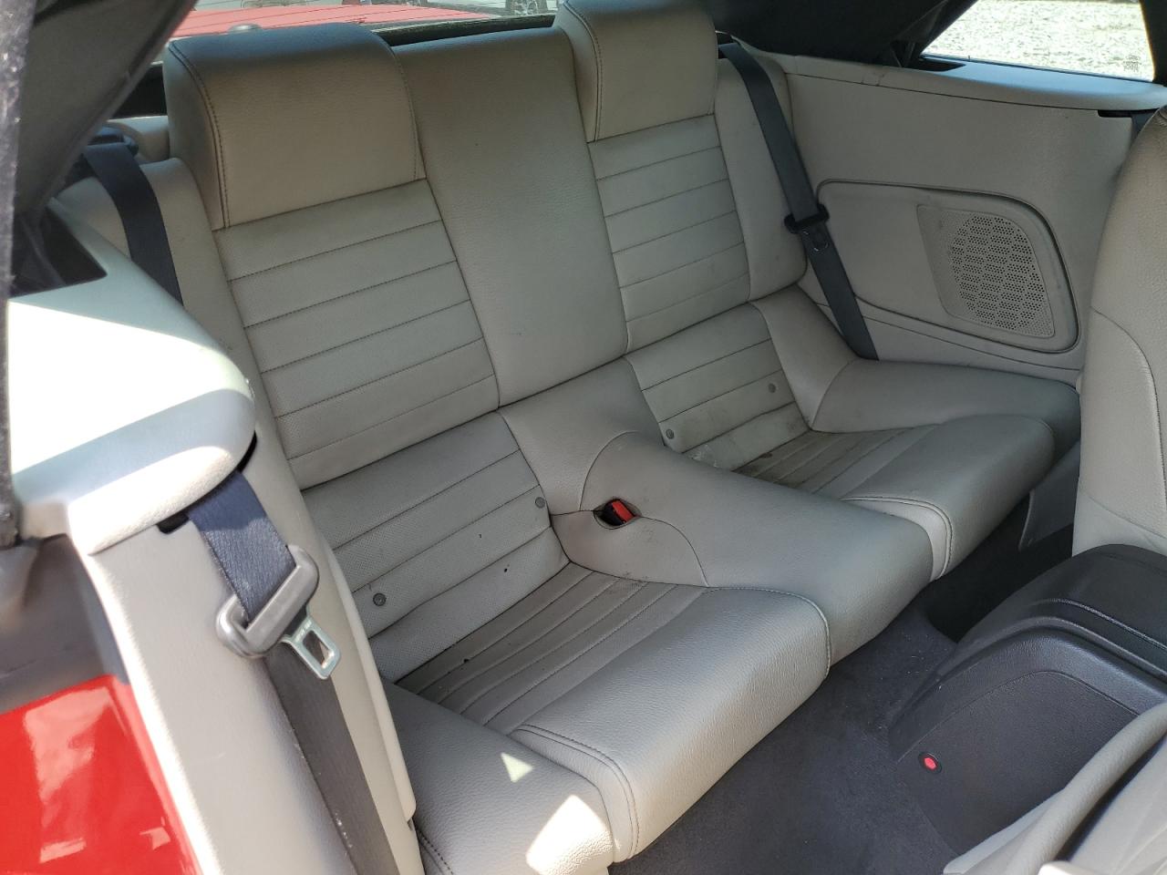 1ZVBP8EN8A5177761 2010 Ford Mustang