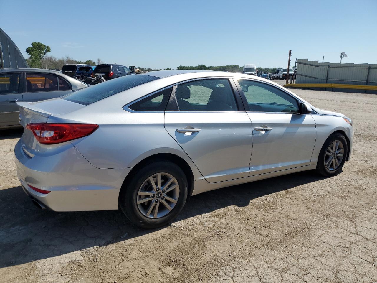 2016 Hyundai Sonata Se vin: 5NPE24AF4GH385313