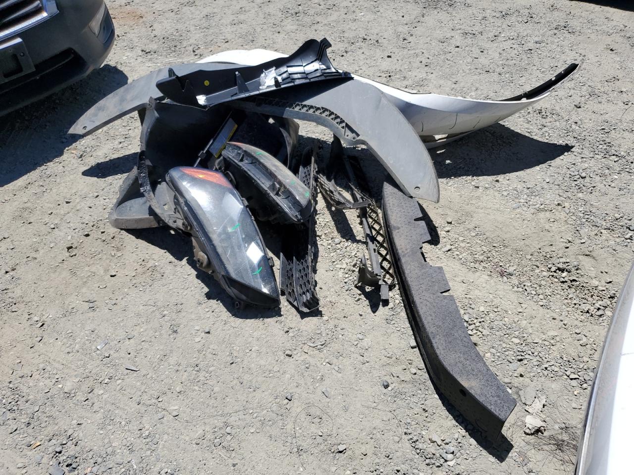 1VWCM7A3XCC008884 2012 Volkswagen Passat Sel