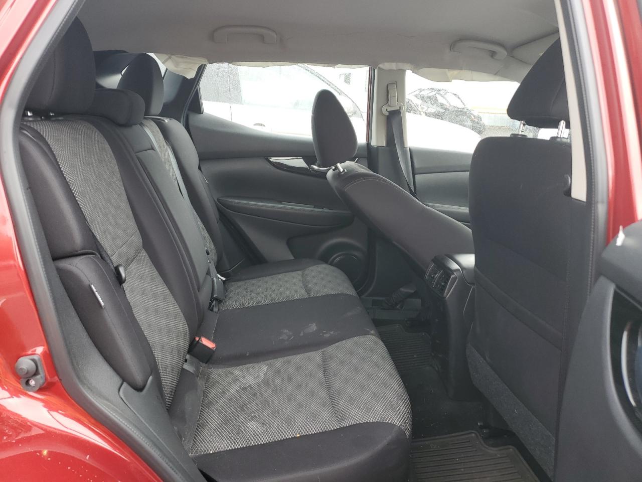 JN1BJ1BW5NW475504 2022 Nissan Rogue Sport Sv