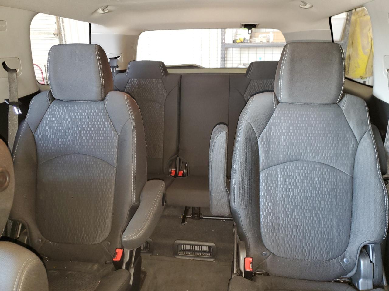 1GKKVPKD5GJ212260 2016 GMC Acadia Sle