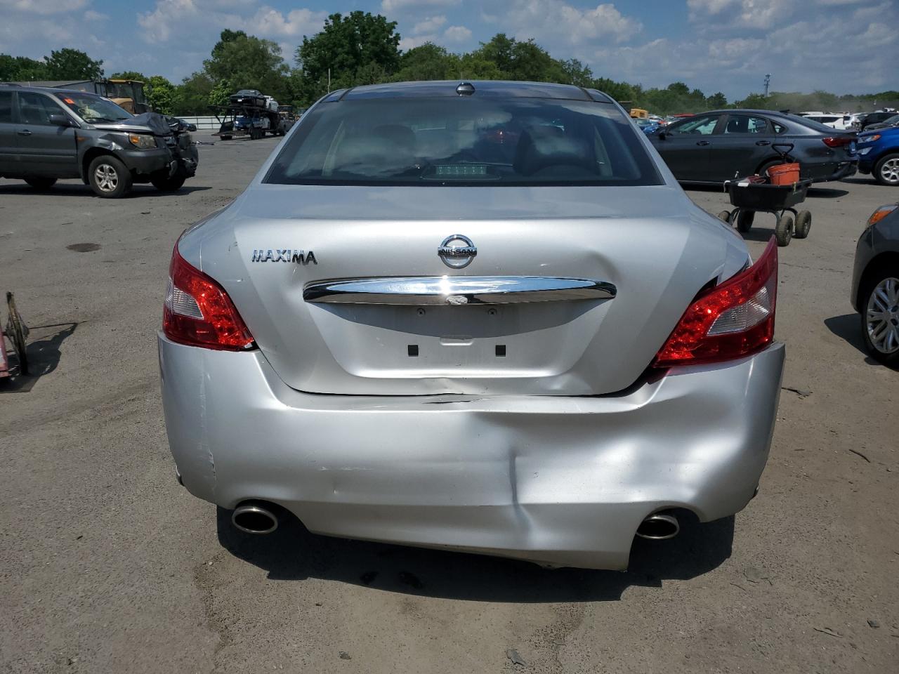 1N4AA5AP8BC812373 2011 Nissan Maxima S