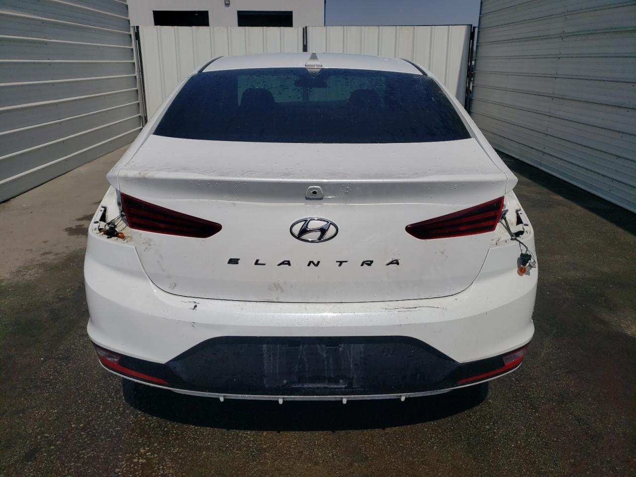 2019 Hyundai Elantra Sel vin: 5NPD84LF7KH457850