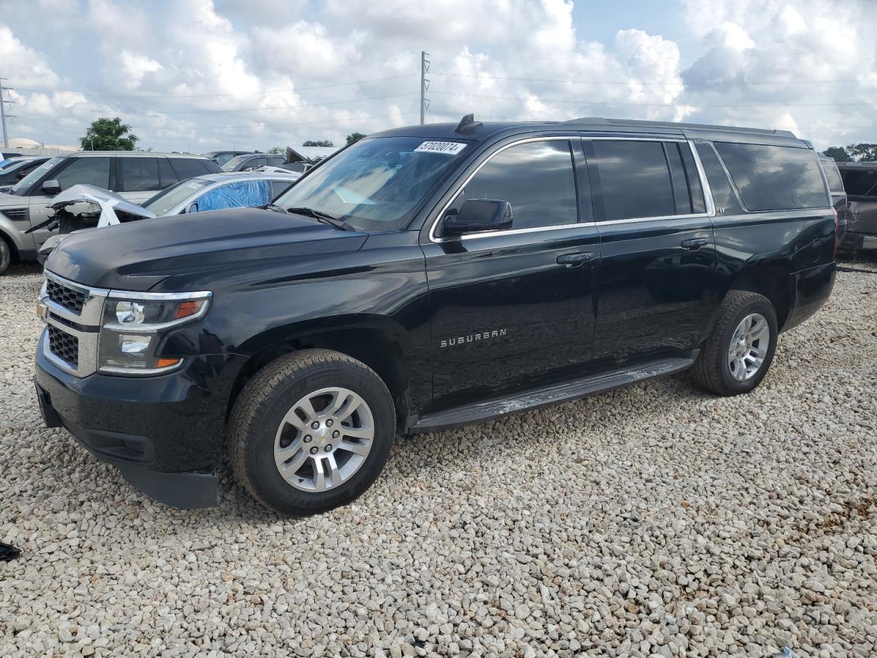 2016 Chevrolet Suburban C1500 Lt vin: 1GNSCHKC1GR141789