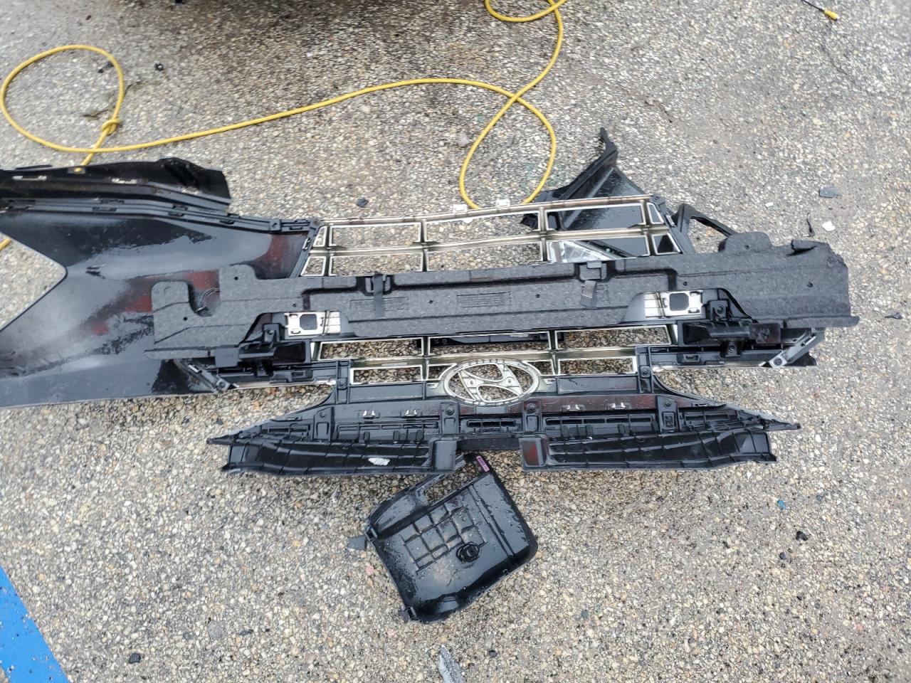 KMHD84LF2KU741923 2019 Hyundai Elantra Sel