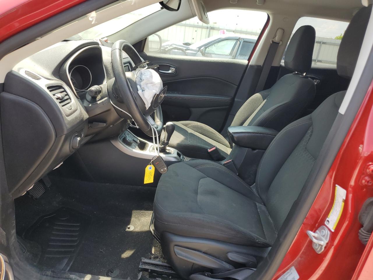 3C4NJDAB2HT597211 2017 Jeep Compass Sport