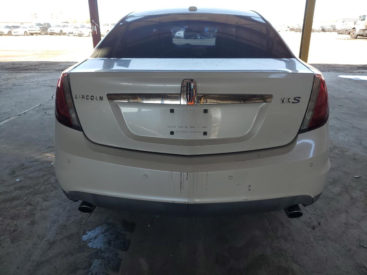 1LNHL9DR1AG615264 2010 Lincoln Mks