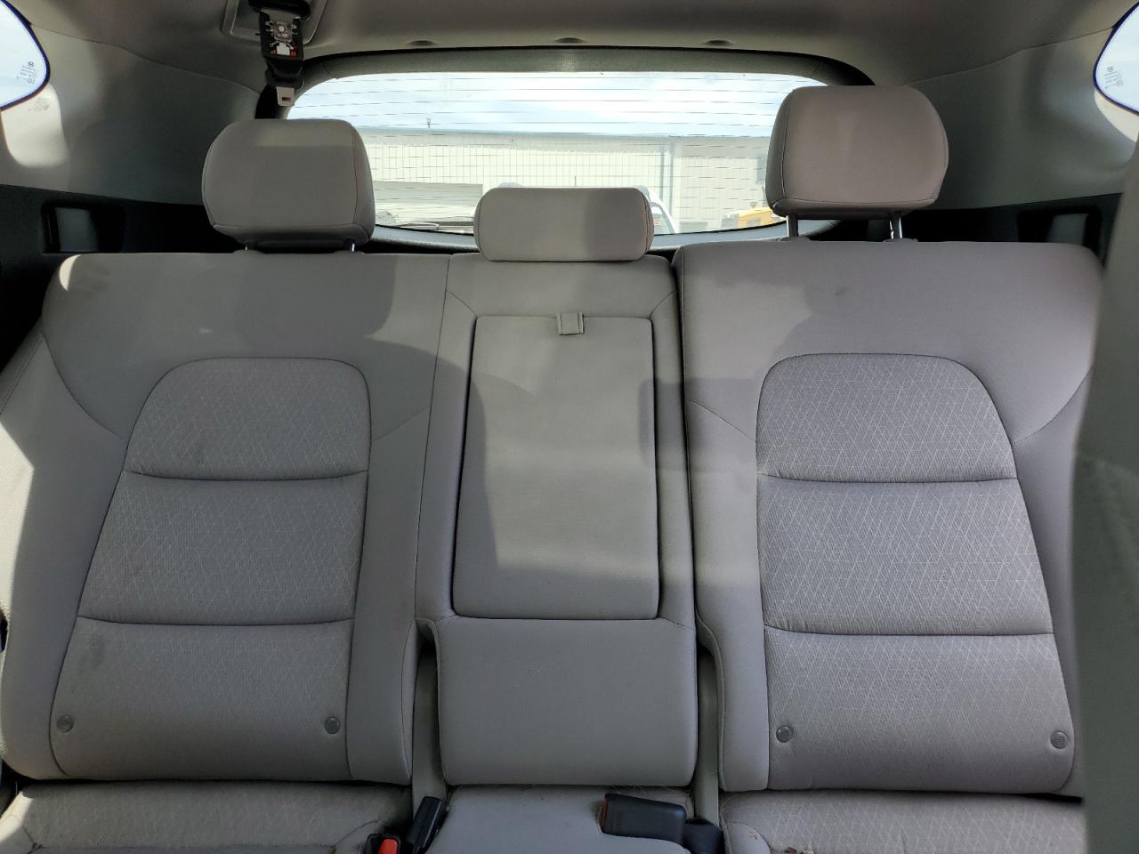 KM8J3CA43JU745796 2018 Hyundai Tucson Sel