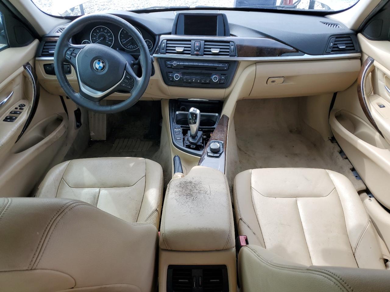 2015 BMW 328 Xi vin: WBA3B3C59FF547237