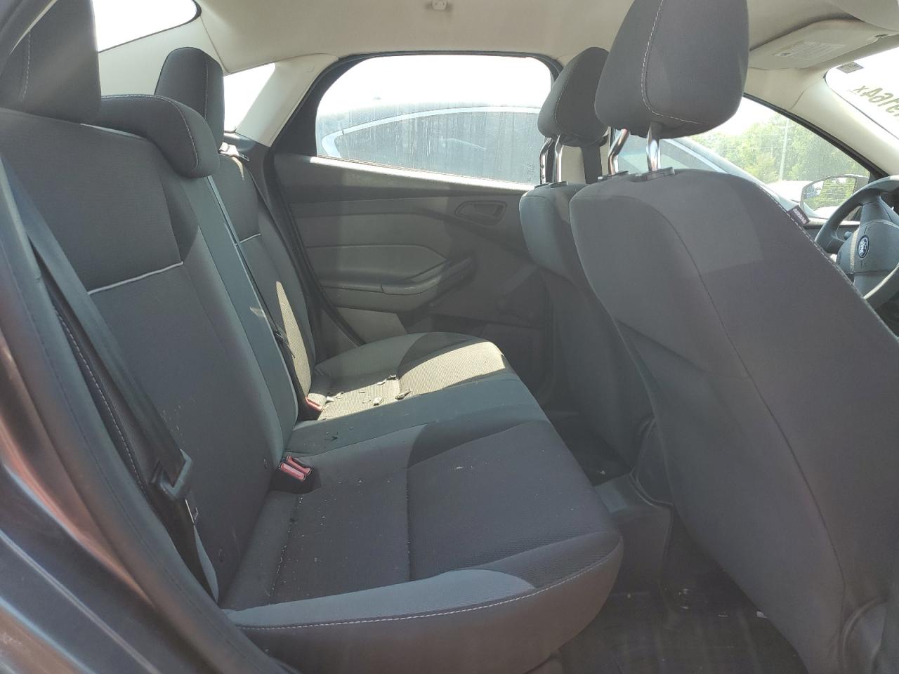 1FADP3E26DL163724 2016 Ford Focus S