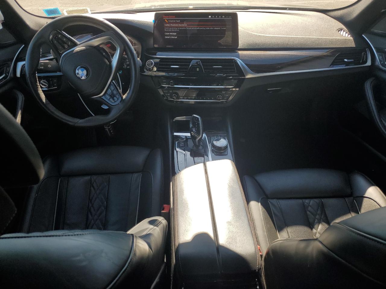 WBA73BJ00NWX45378 2022 BMW 540 Xi