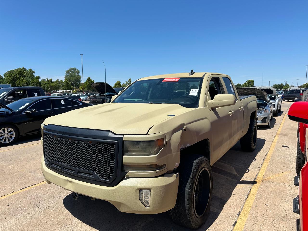 2017 Chevrolet Silverado C1500 Lt vin: 1GCRCREC1HZ320568