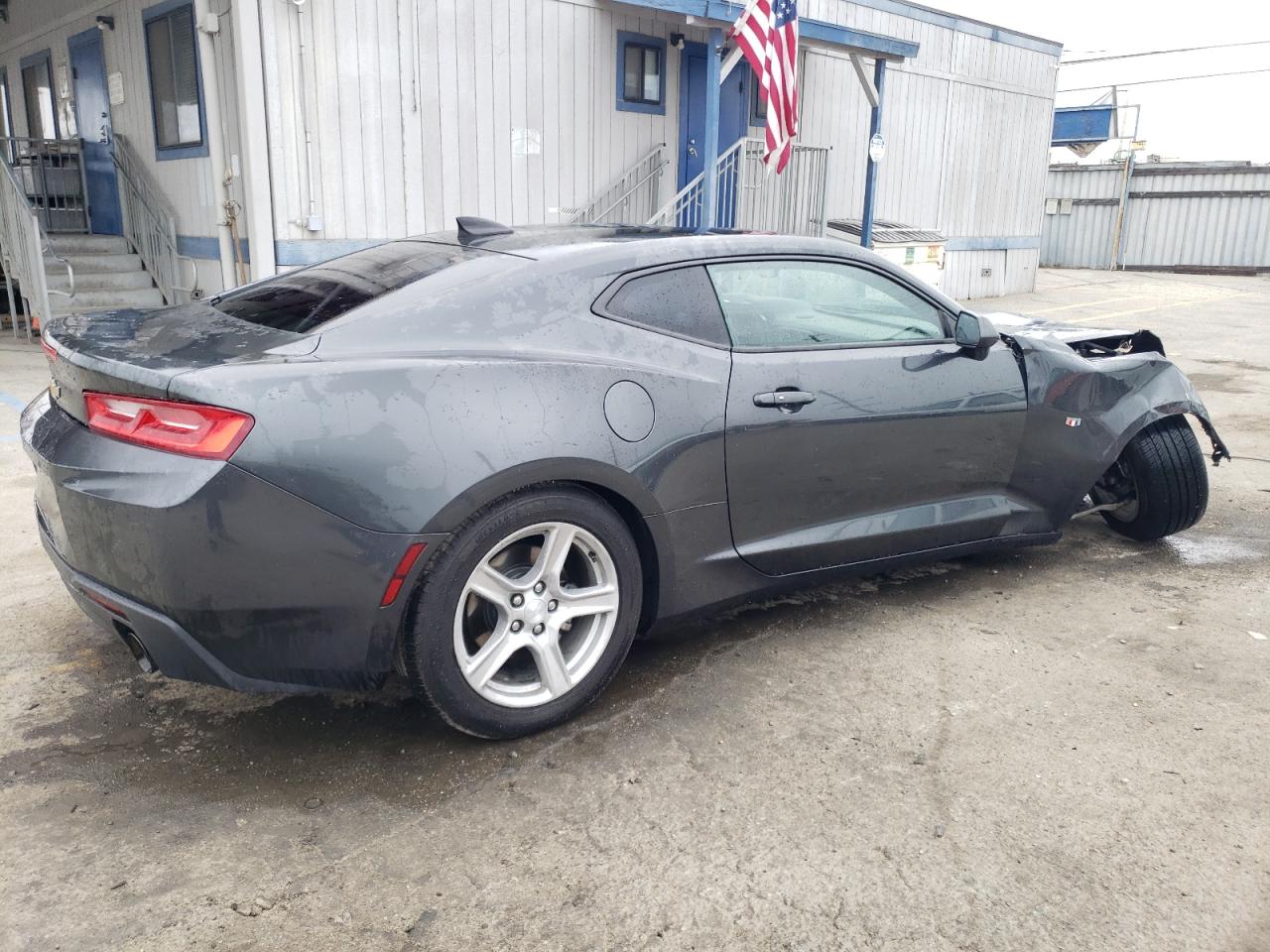 2018 Chevrolet Camaro Ls vin: 1G1FA1RX1J0107923