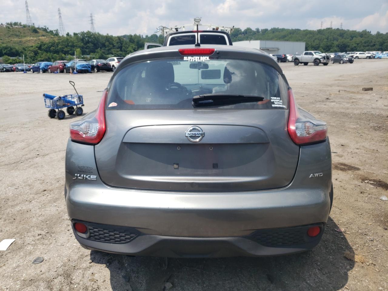 JN8AF5MV2FT557994 2015 Nissan Juke S