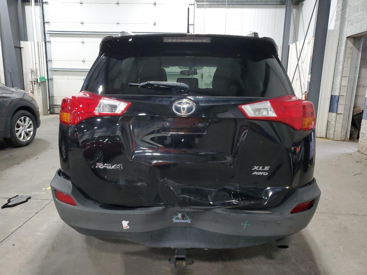 2015 Toyota Rav4 Xle vin: 2T3RFREV6FW388001