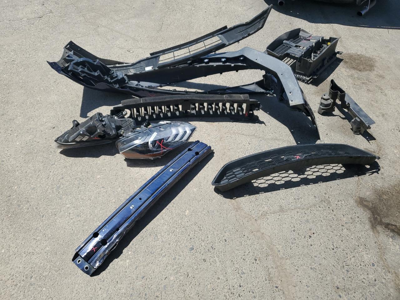 1FA6P8TH4J5135885 2018 Ford Mustang