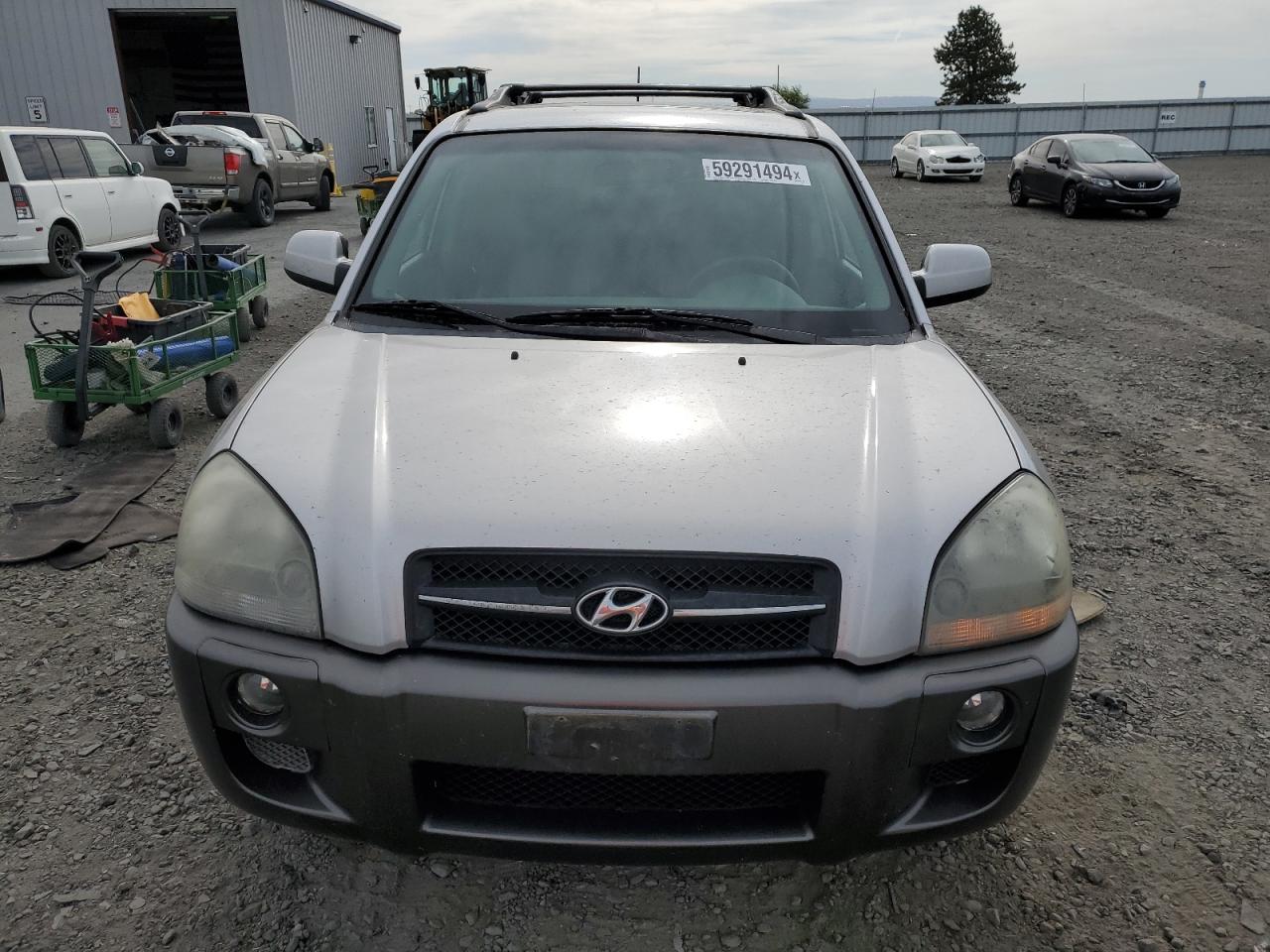 KM8JN72D15U208821 2005 Hyundai Tucson Gls