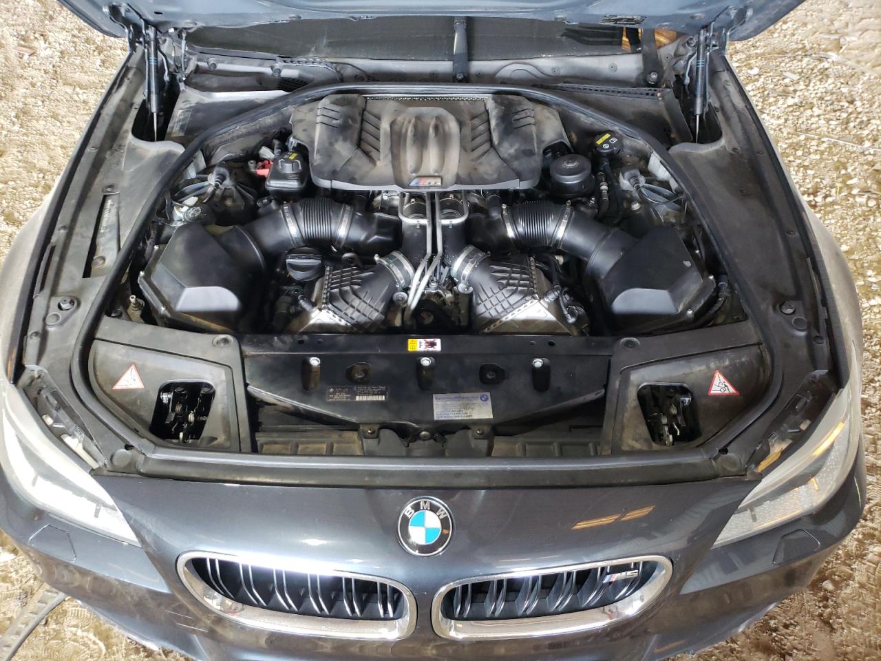 WBSFV9C56FD594742 2015 BMW M5