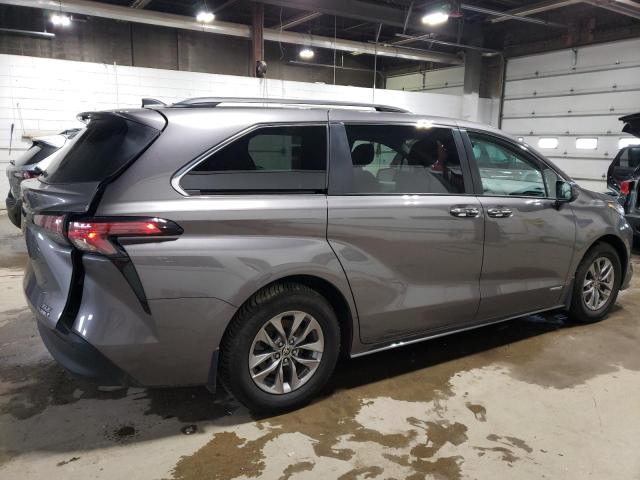 2021 TOYOTA SIENNA XLE - 5TDYSKFC0MS031634