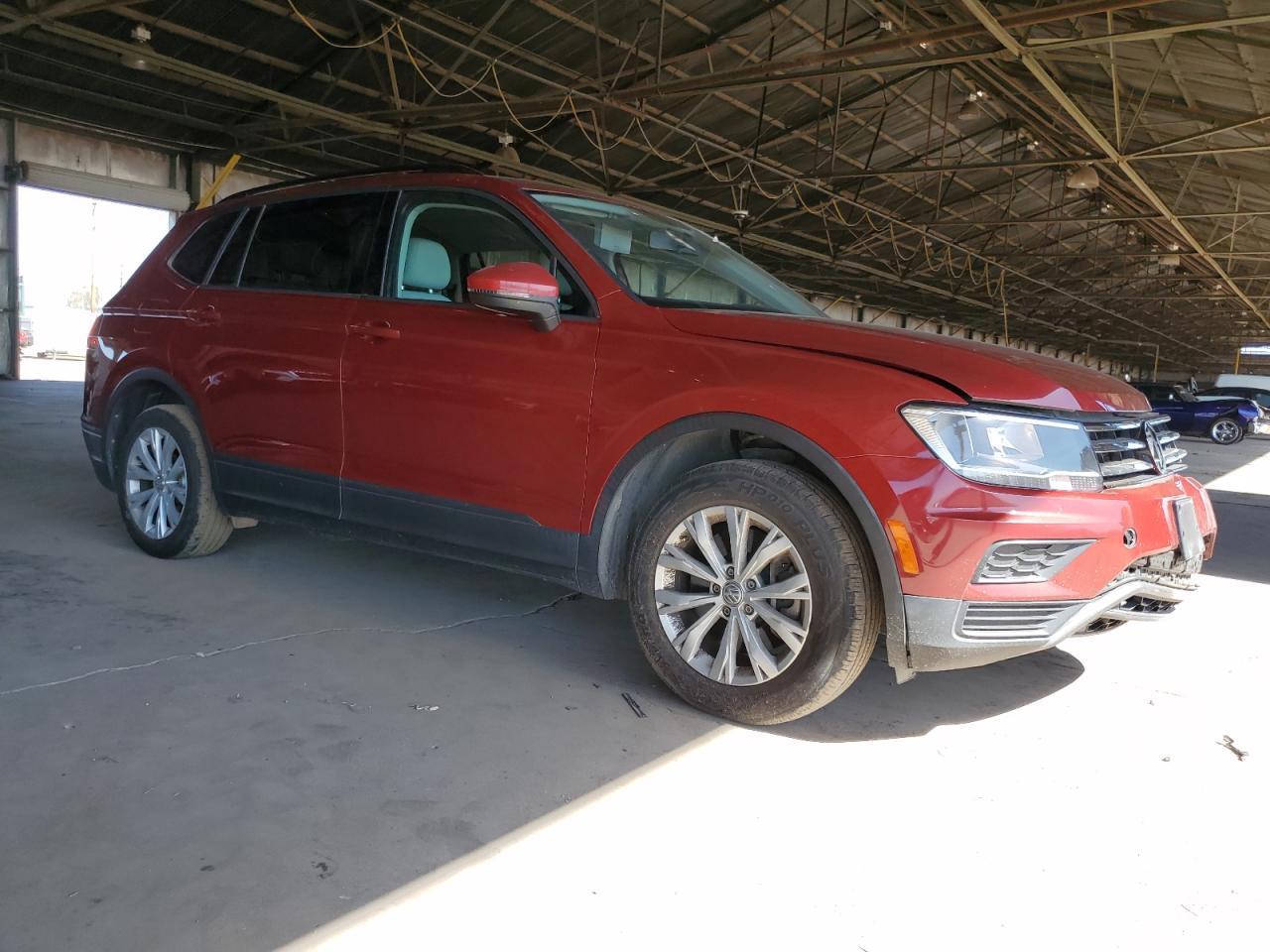 3VV1B7AX5KM049702 2019 Volkswagen Tiguan S