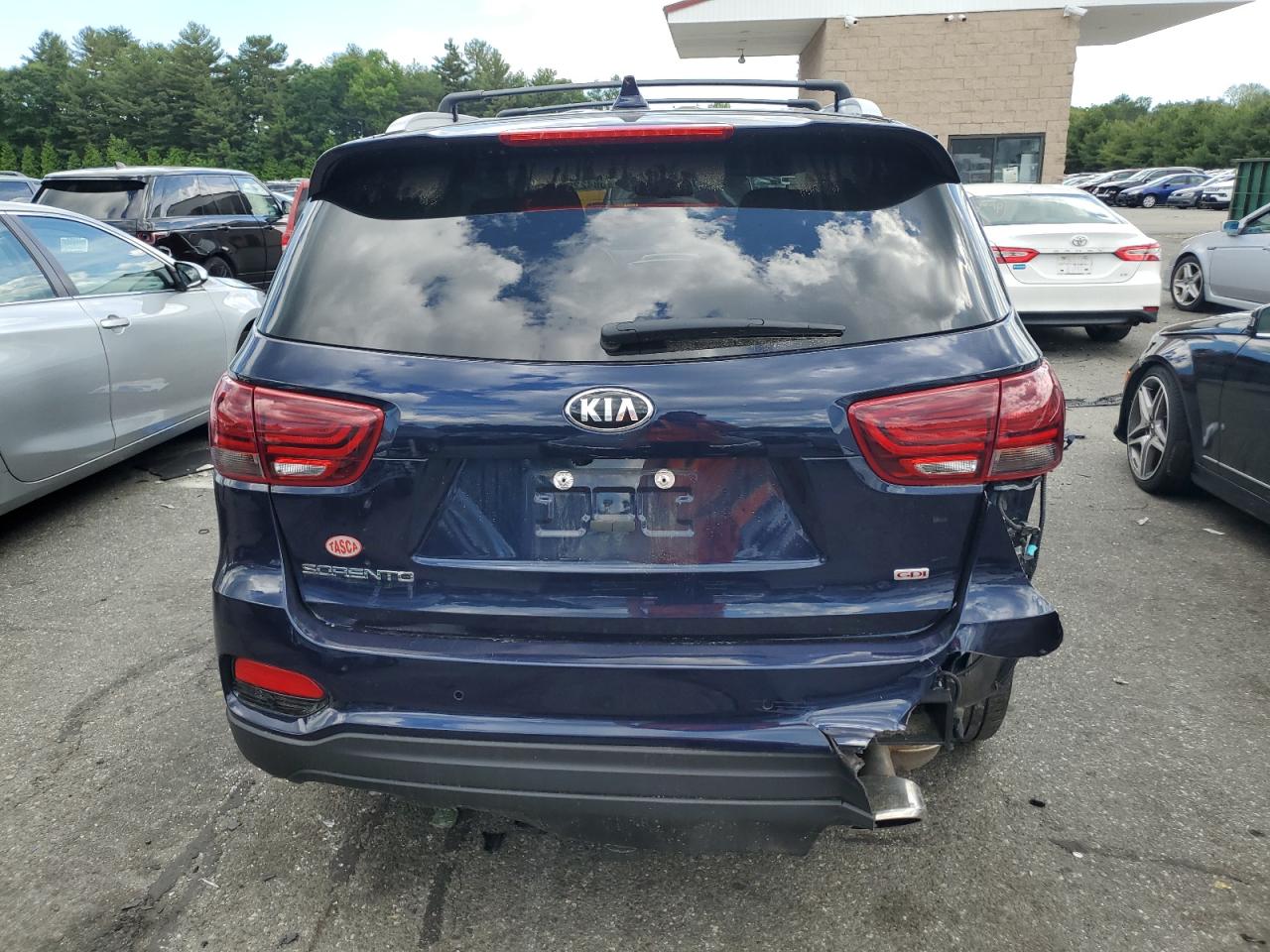 2019 Kia Sorento L vin: 5XYPGDA3XKG603495