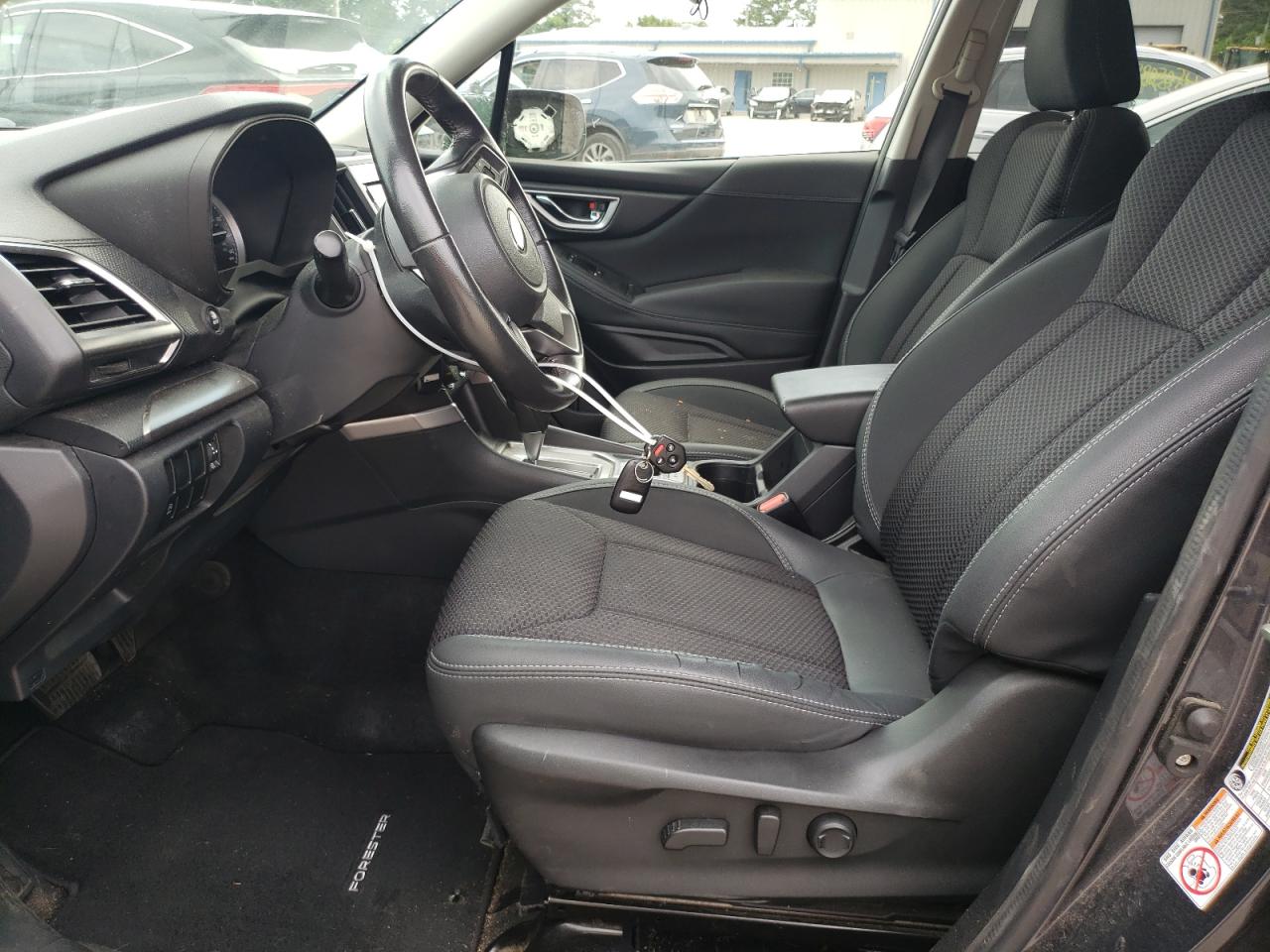 JF2SKAECXKH461675 2019 Subaru Forester Premium