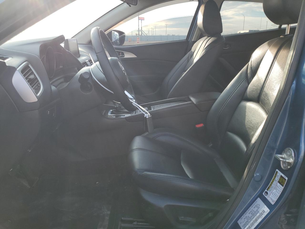 JM1BN1V70H1122630 2017 Mazda 3 Touring