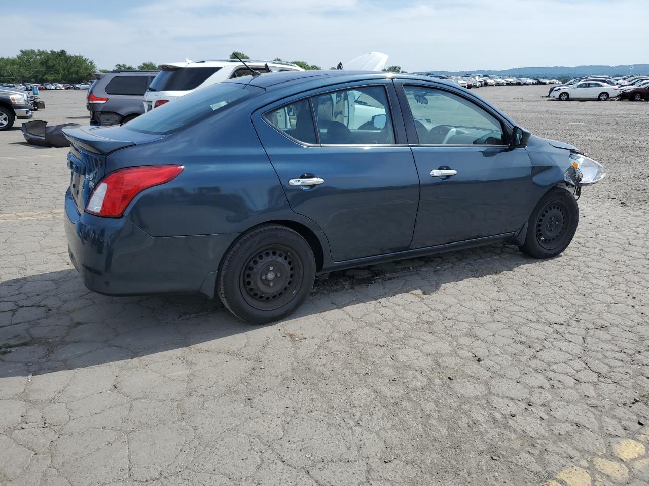 3N1CN7AP0GL906541 2016 Nissan Versa S