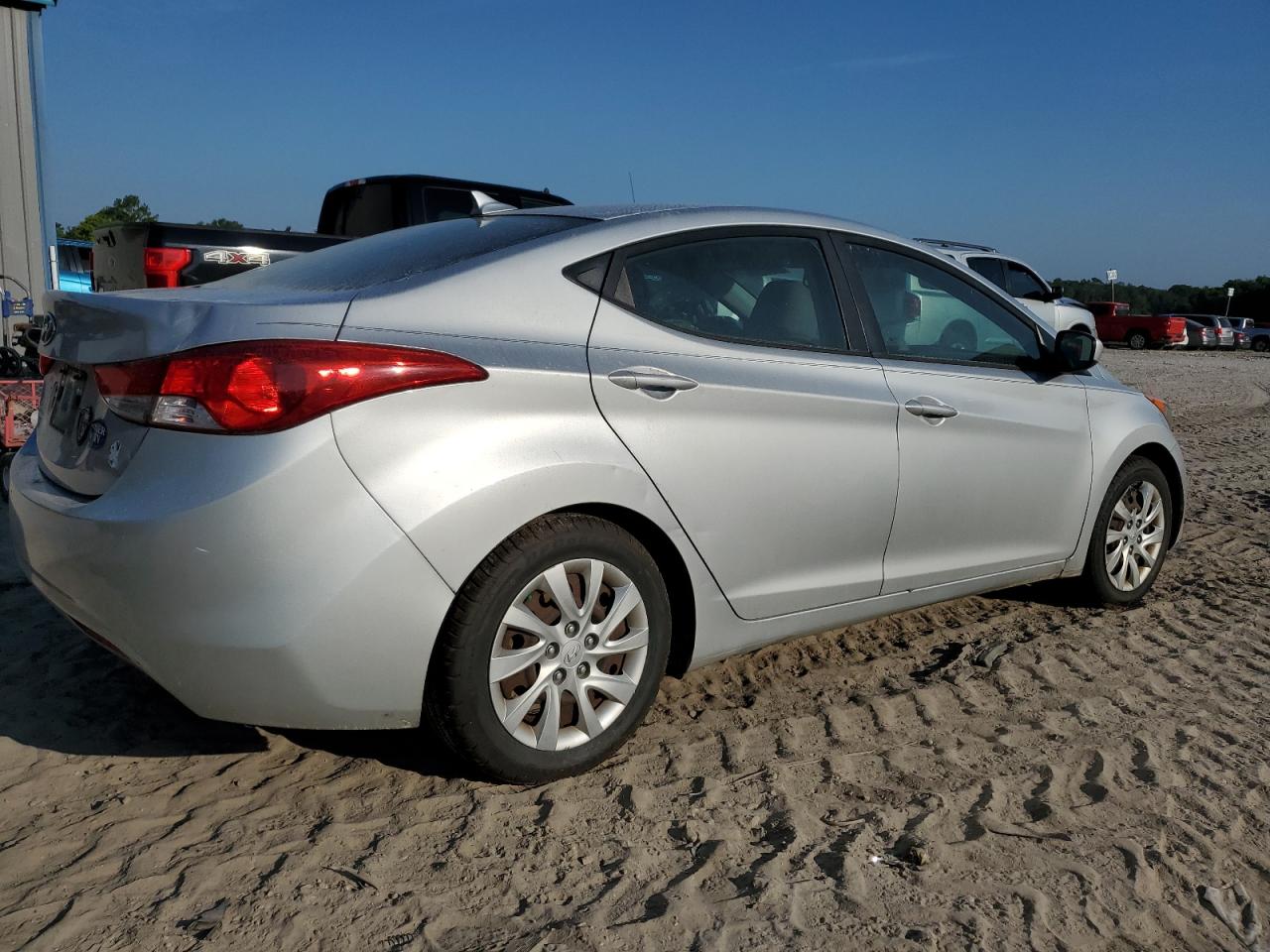 KMHDH4AE5CU217743 2012 Hyundai Elantra Gls