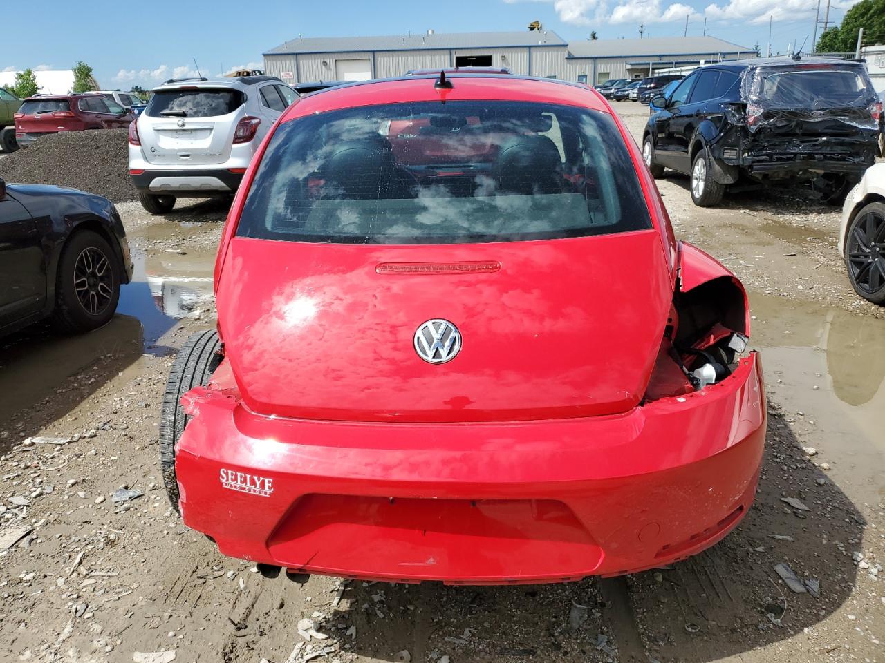 3VWHX7AT0CM653667 2012 Volkswagen Beetle