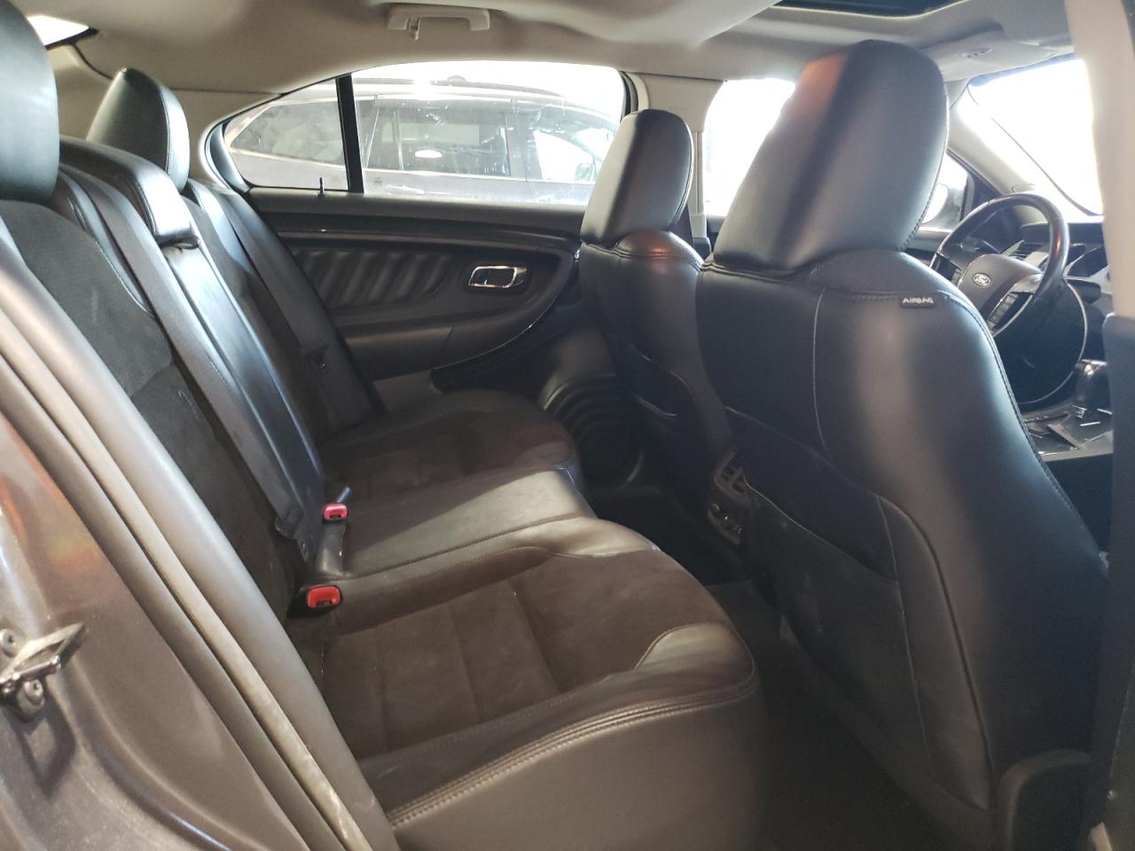 1FAHP2KT7BG100548 2011 Ford Taurus Sho