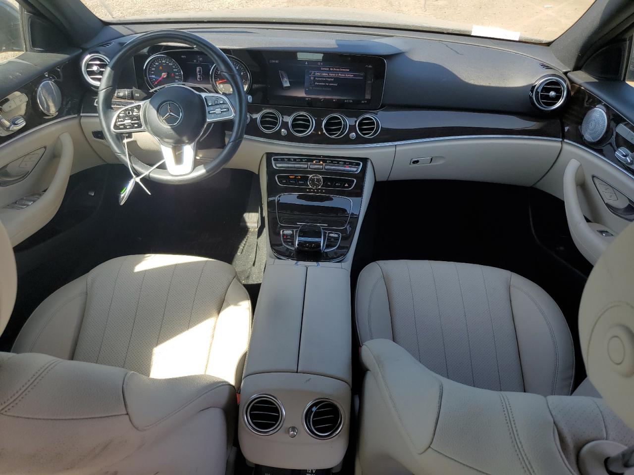 WDDZF4JB6KA577776 2019 Mercedes-Benz E 300