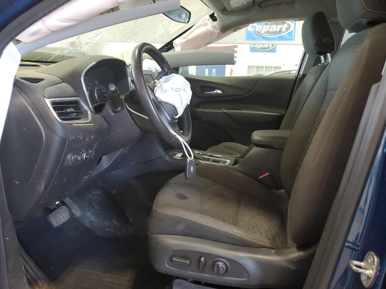 3GNAXUEV5LL307920 2020 Chevrolet Equinox Lt