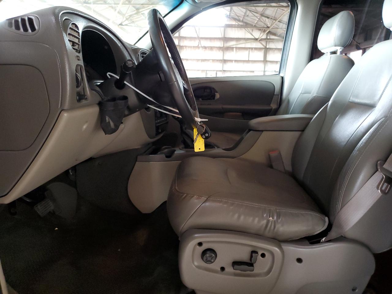 1GNDT13S532279327 2003 Chevrolet Trailblazer