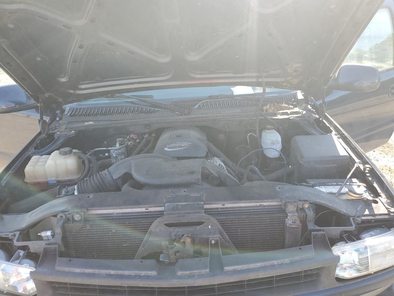 1GNEC13Z94J133036 2004 Chevrolet Tahoe C1500