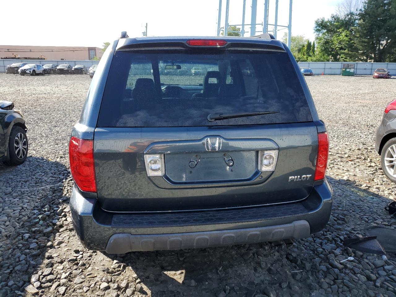 5FNYF18585B068465 2005 Honda Pilot Exl