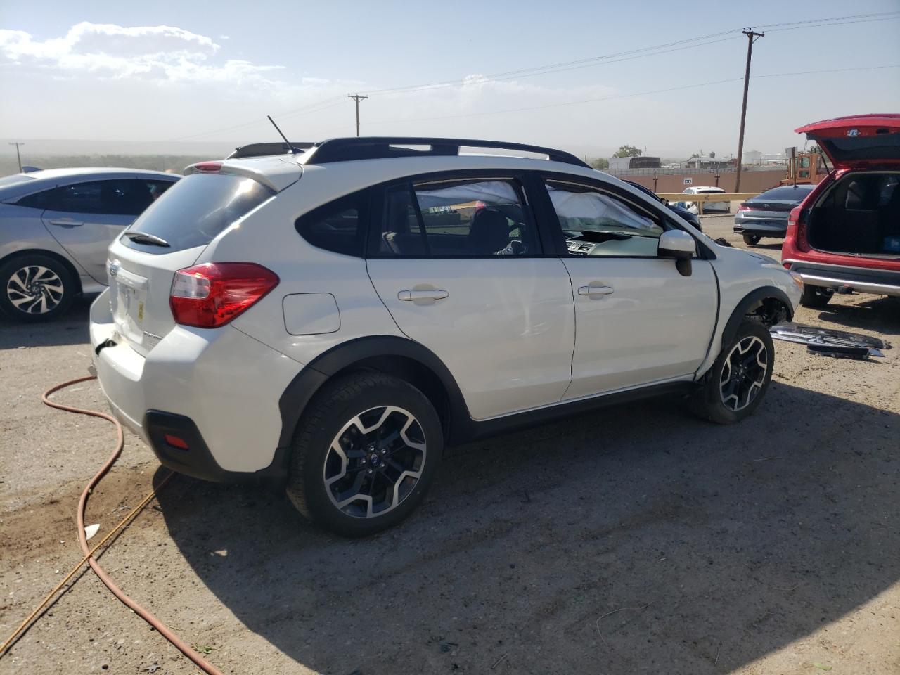 2016 Subaru Crosstrek Premium vin: JF2GPABC2G9293933