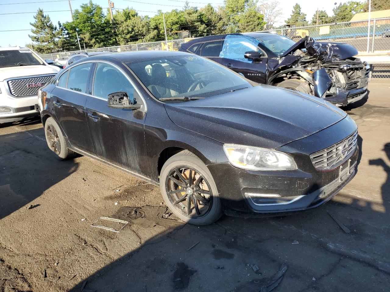 2016 Volvo S60 Premier vin: YV1612TKXG2397600