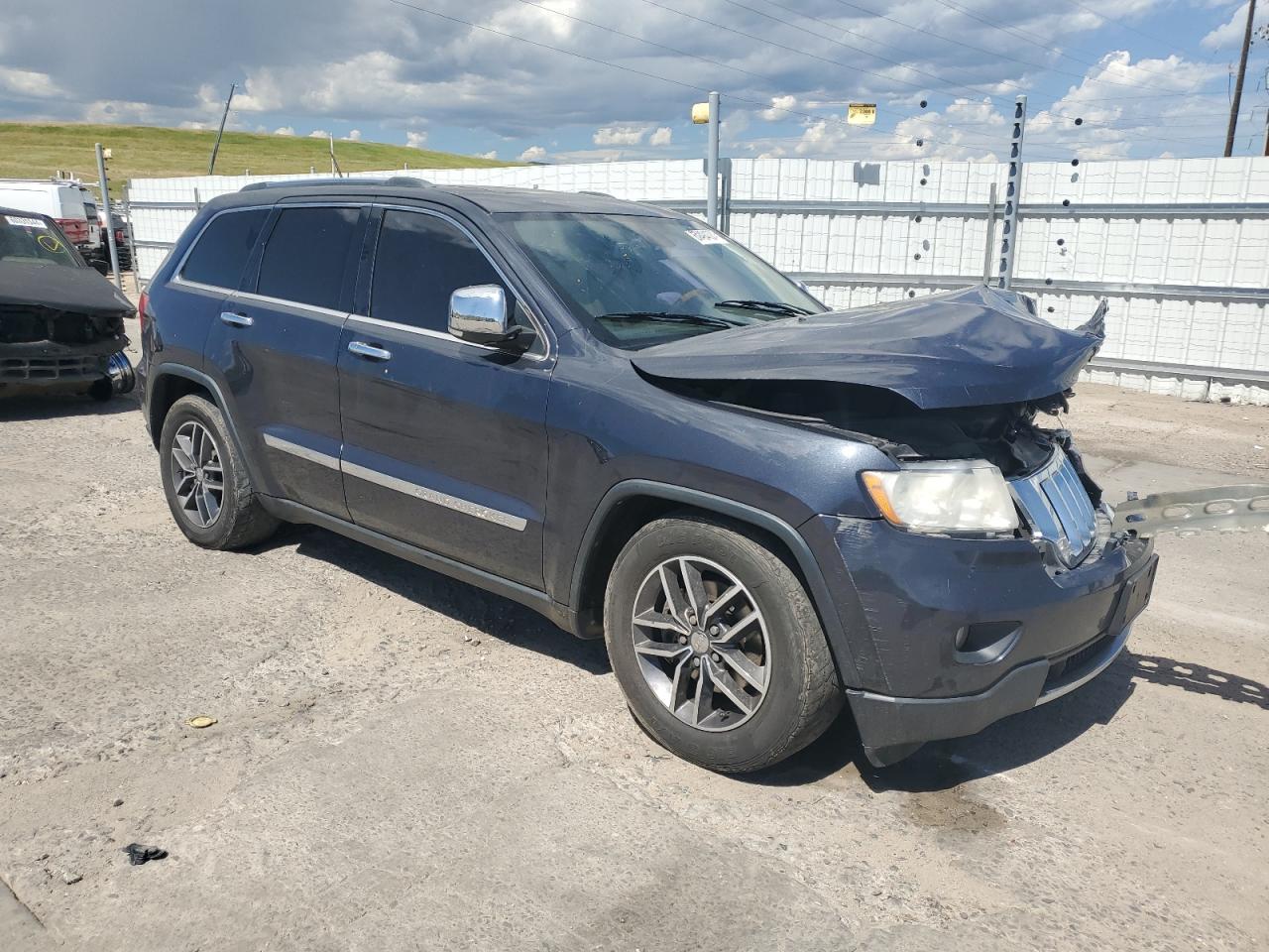 1C4RJFCGXDC529752 2013 Jeep Grand Cherokee Overland