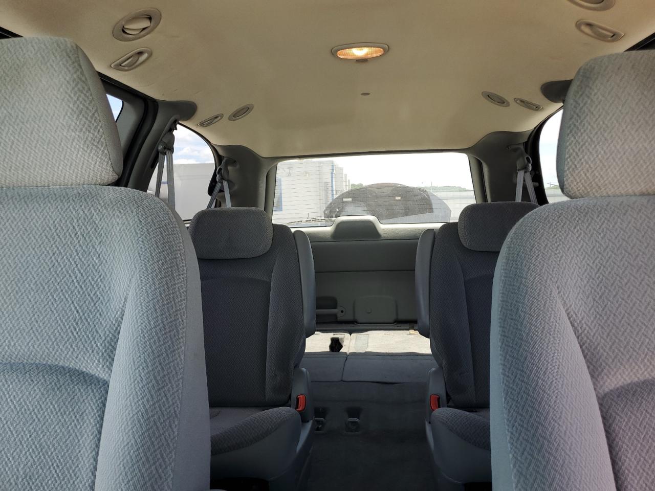 2C4GP44R55R121159 2005 Chrysler Town & Country Lx