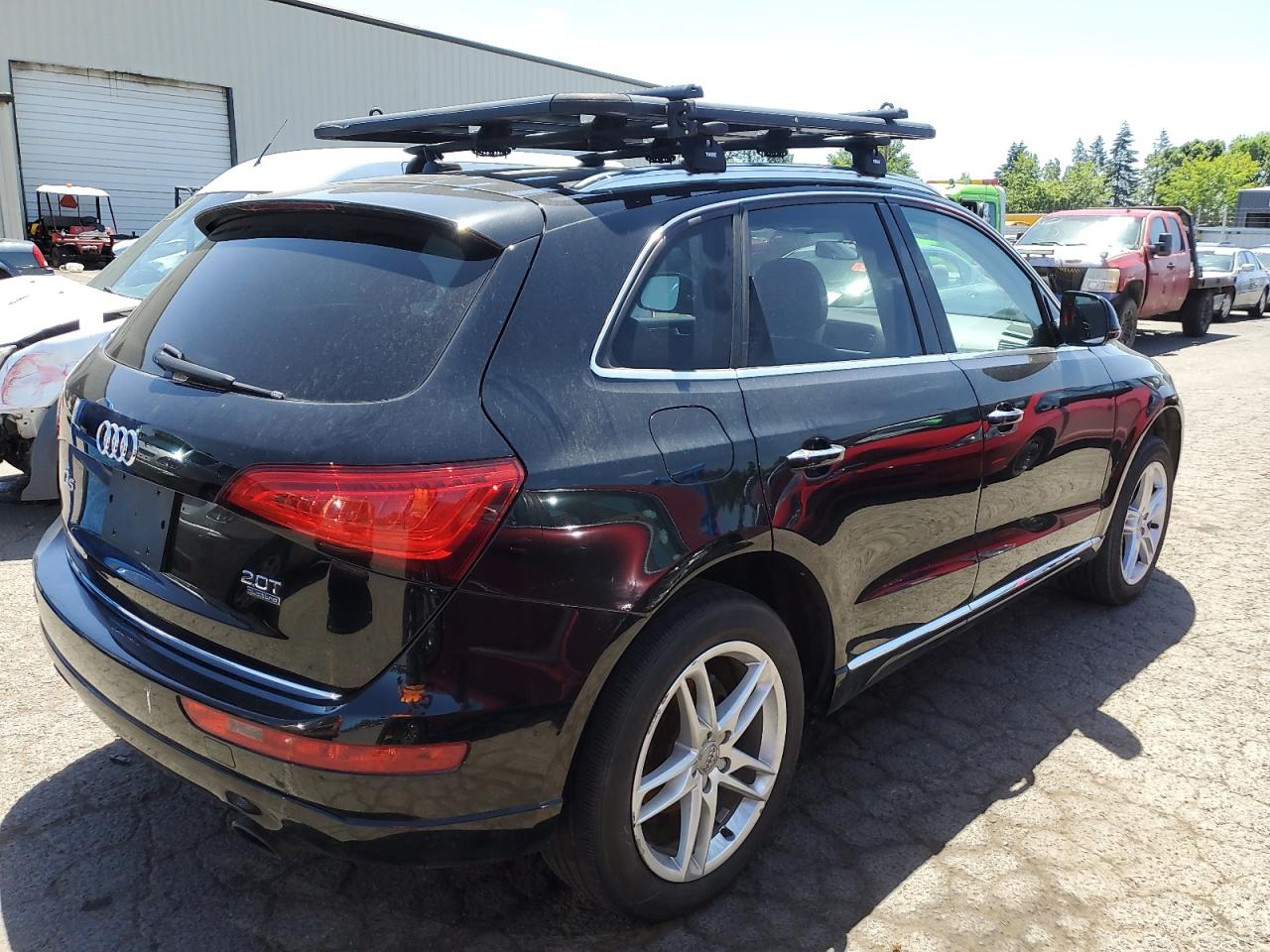 2016 Audi Q5 Premium vin: WA1C2AFP9GA005424